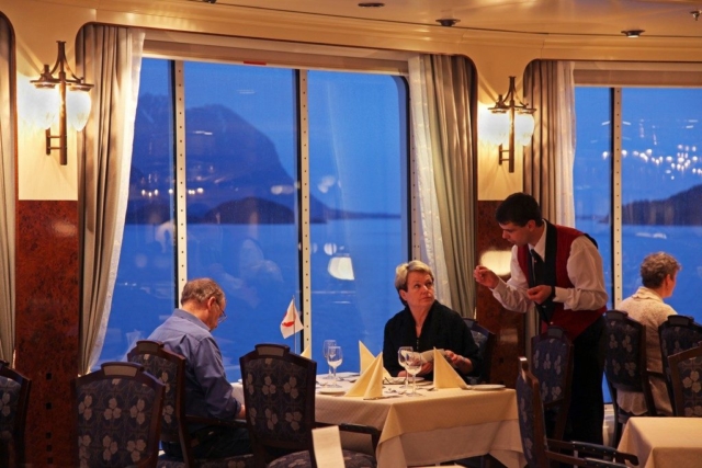 MS Finnmarken - Hurtigruten