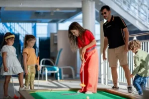 Aroya Kids Golf Area