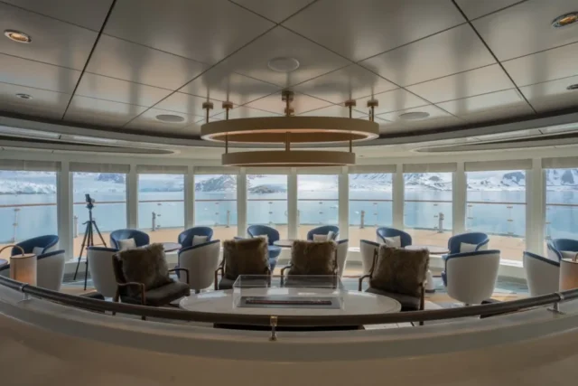Polar Latitudes Expeditions Observation Lounge
