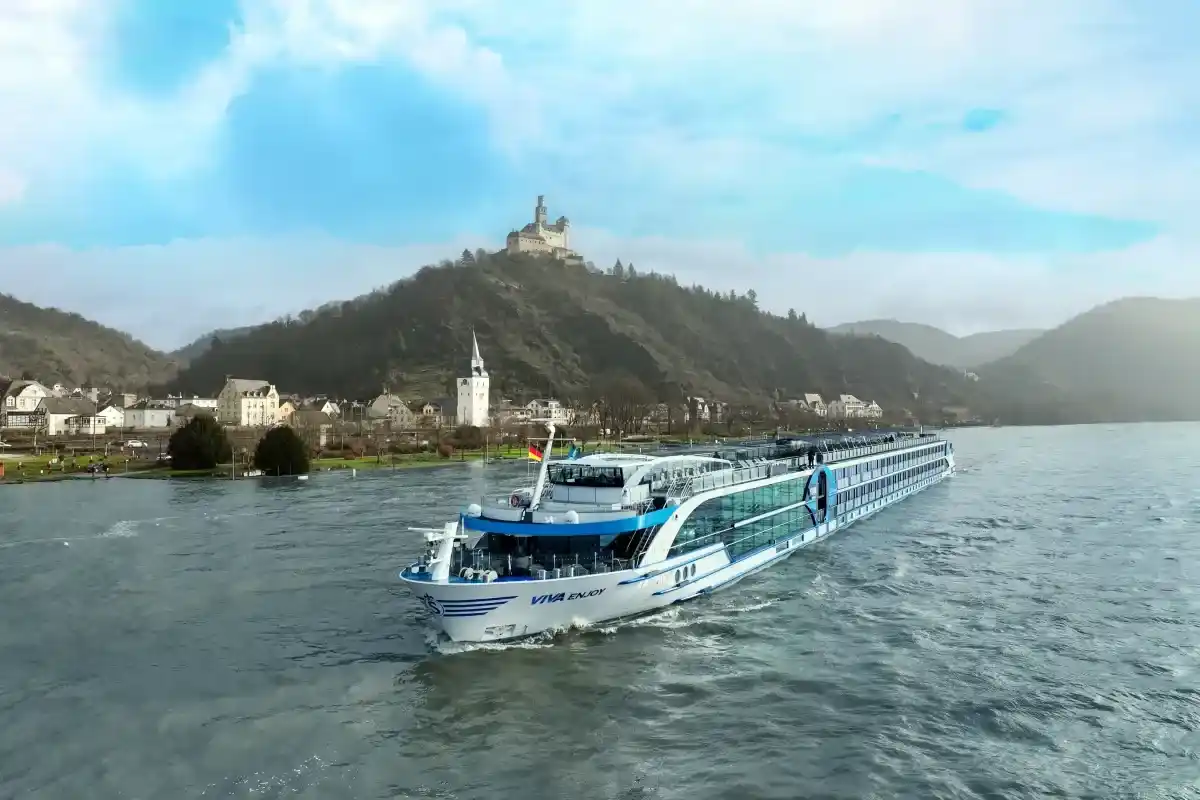 Viva Enjoy | Viva Cruises ships