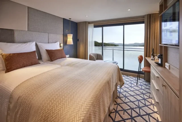 VIVA two suit room in VIVA Cruises